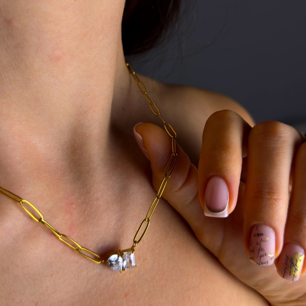 New Luminous Solitaire Pendant - Picture 6 of 12